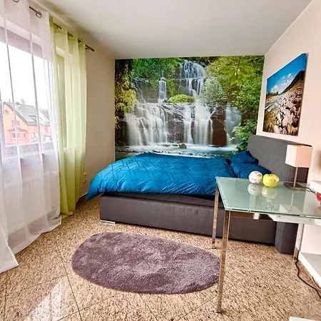 Wolkenzimmer Mit 140 Cm Bett Im Erdgeschoss Quarto em Acomodações Particulares Seligenstadt