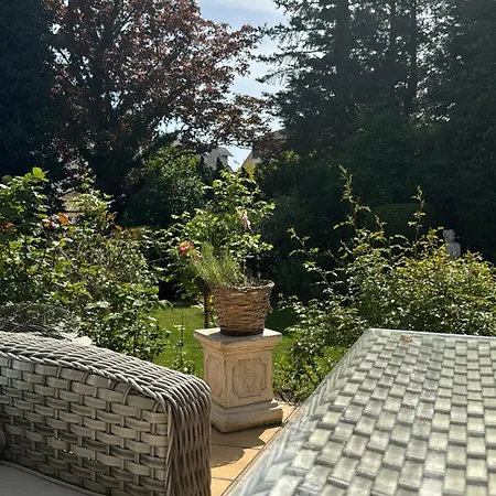 Wolkenzimmer Mit 140 Cm Bett Im Erdgeschoss Séjour chez l'habitant *