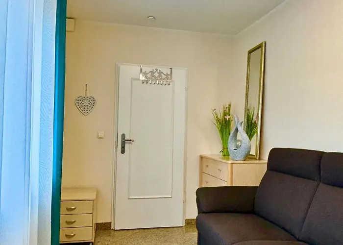 Wolkenzimmer Mit 140 Cm Bett Im Erdgeschoss Accommodatie bij particulieren Seligenstadt