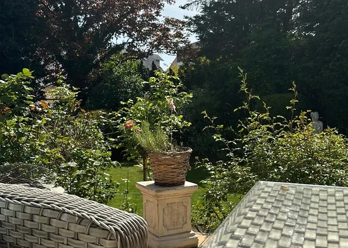 Wolkenzimmer Mit 140 Cm Bett Im Erdgeschoss Accommodatie bij particulieren *